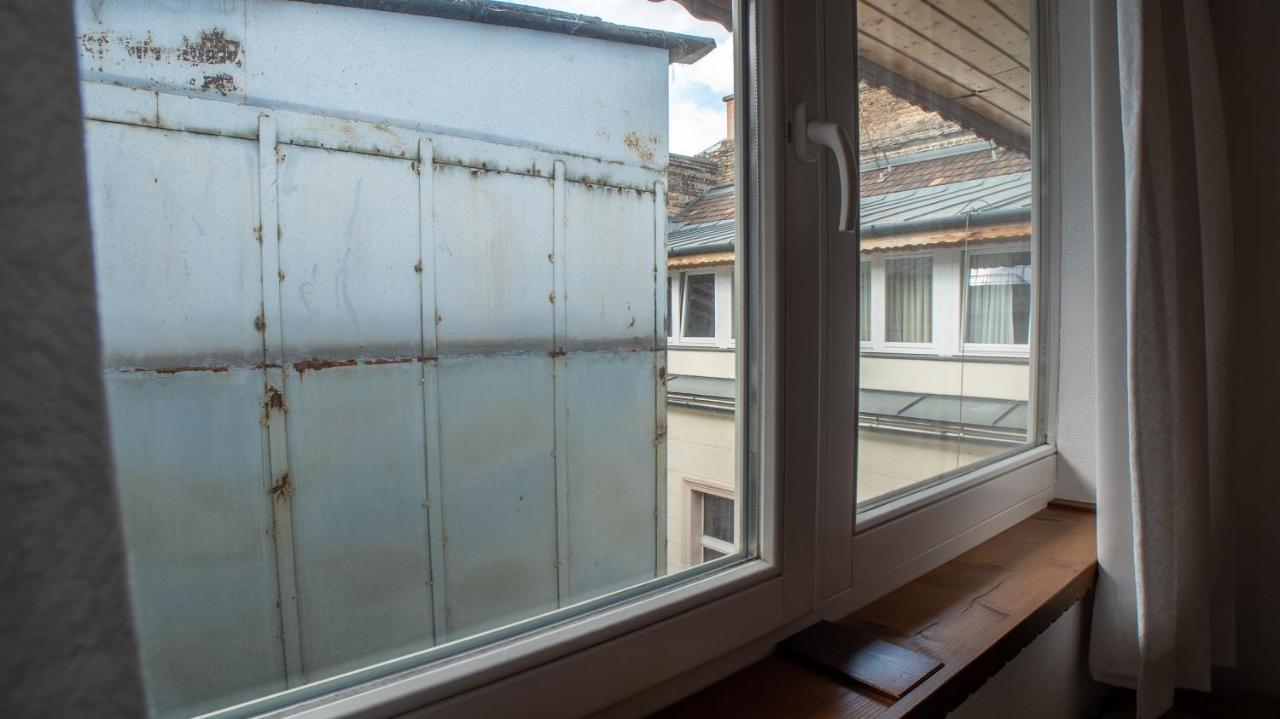Opera 16 Rooms Budapest Eksteriør bilde